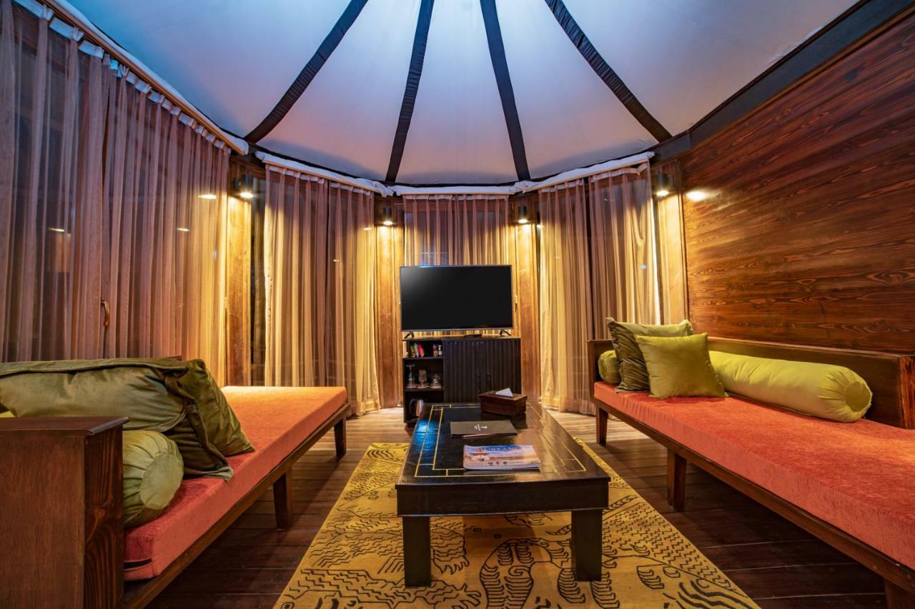 The Pavilions Himalayas Lake View Pokhara Exterior photo
